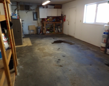 1737 Cottonwood Street - Photo Thumbnail 9