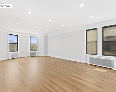 250 Riverside Dr - Photo Thumbnail 6