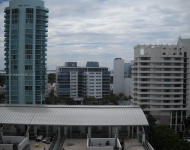 6039 Collins Ave - Photo Thumbnail 1