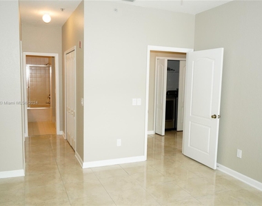 4435 Sw 160th Ave - Photo Thumbnail 12