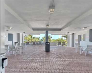 9341 Collins Ave - Photo Thumbnail 23