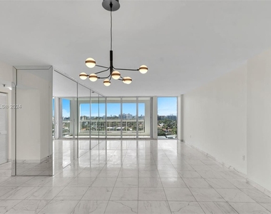 9341 Collins Ave - Photo Thumbnail 6