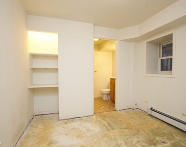 6717 N. Sheridan, Unit Abs1 - Photo Thumbnail 13