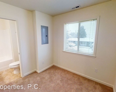 5808 Se 83rd Avenue - Photo Thumbnail 14