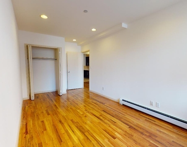67-09 Austin Street - Photo Thumbnail 8