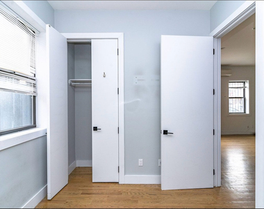 644 Lorimer Street - Photo Thumbnail 4