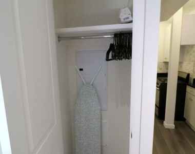 145 Mulberry Street - Photo Thumbnail 2