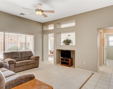 10713 Grand Cypress Avenue - Photo Thumbnail 23