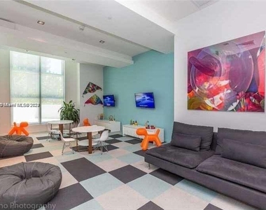 1100 S Miami Ave - Photo Thumbnail 42