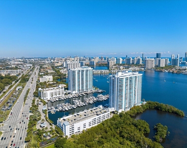 17301 Biscayne Blvd - Photo Thumbnail 5