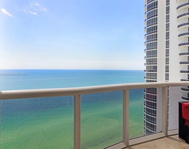 16001 Collins Ave - Photo Thumbnail 41