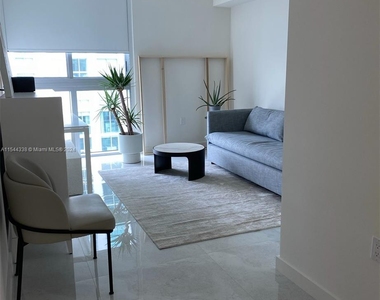 330 Sunny Isles Blvd - Photo Thumbnail 8