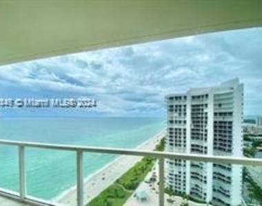 16699 Collins Ave - Photo Thumbnail 0