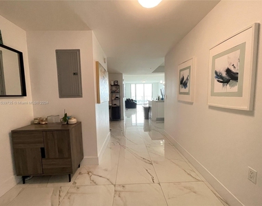 330 Sunny Isles Blvd - Photo Thumbnail 32