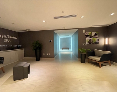 330 Sunny Isles Blvd - Photo Thumbnail 28