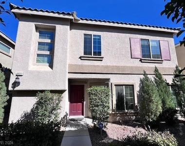 9627 Vega Carpio Avenue - Photo Thumbnail 2