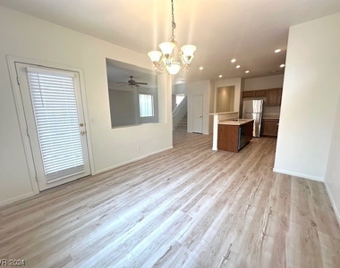 9081 Toast Avenue - Photo Thumbnail 29