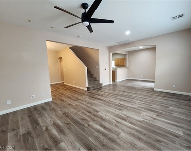 10618 Verona Wood Street - Photo Thumbnail 13