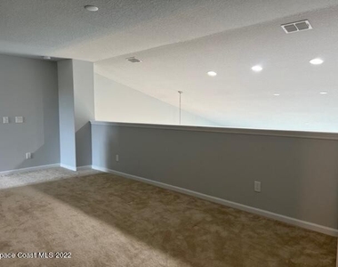 89 Redondo Drive - Photo Thumbnail 18