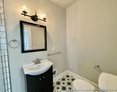 1312 Summit Avenue - Photo Thumbnail 22