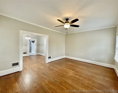 1312 Summit Avenue - Photo Thumbnail 5