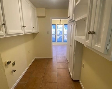 3601 Cassidy Drive - Photo Thumbnail 14