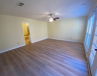 3601 Cassidy Drive - Photo Thumbnail 16