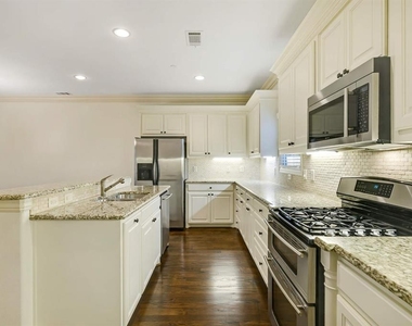 4153 Hyer Street - Photo Thumbnail 18