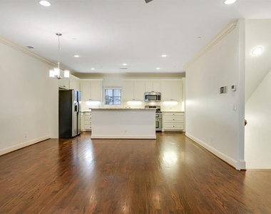 4153 Hyer Street - Photo Thumbnail 12