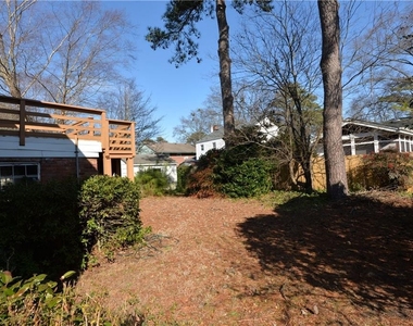 216 Glen Echo Drive - Photo Thumbnail 37