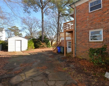 216 Glen Echo Drive - Photo Thumbnail 38