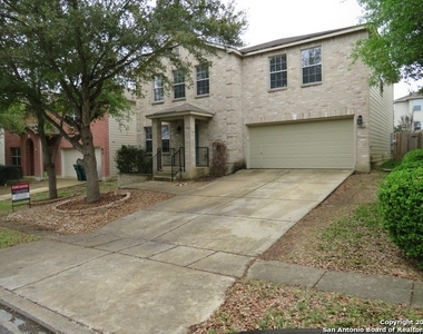 6814 Crest Pl - Photo Thumbnail 2