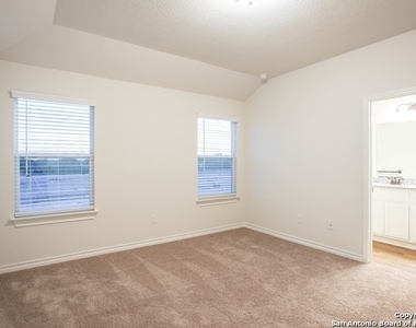 7610 Agave Bend - Photo Thumbnail 6