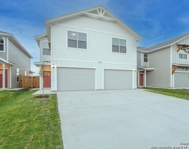 7610 Agave Bend - Photo Thumbnail 0