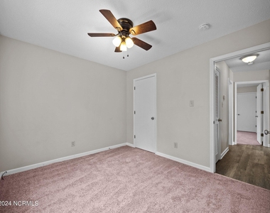 3014 E Windgate Court - Photo Thumbnail 33