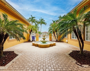 15590 Ocean Walk Circle - Photo Thumbnail 20