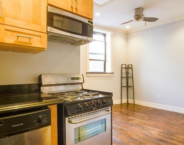 Copy of 330 East 35th Street, Unit 62 - Photo Thumbnail 3