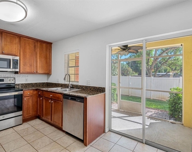 220 Coquina Bay Dr - Photo Thumbnail 19