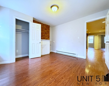 539 Chauncey Street - Photo Thumbnail 5