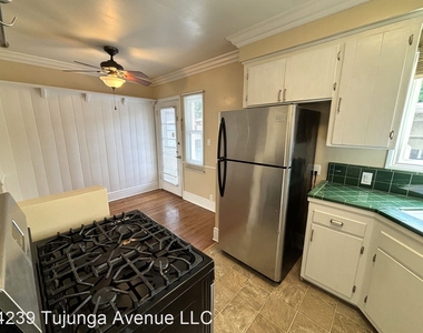 4239 Tujunga Avenue - Photo Thumbnail 6