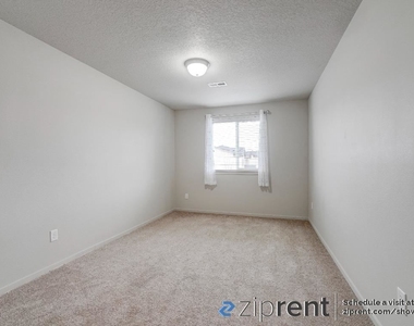 12525 Ne 114th Way - Photo Thumbnail 14