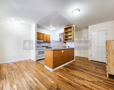 820 West 180th St - Photo Thumbnail 0