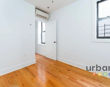 930 Dekalb Avenue - Photo Thumbnail 5