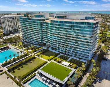 350 Ocean Dr - Photo Thumbnail 38