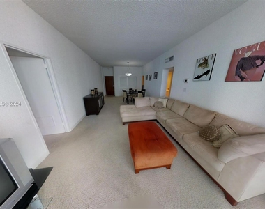 4001 S Ocean Dr - Photo Thumbnail 14