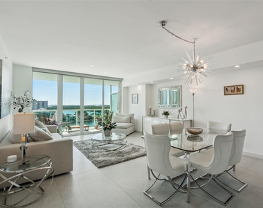 400 S Sunny Isles Blvd - Photo Thumbnail 2