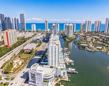 400 S Sunny Isles Blvd - Photo Thumbnail 33