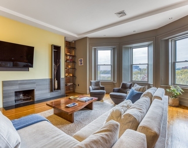 188 Beacon Street - Photo Thumbnail 12