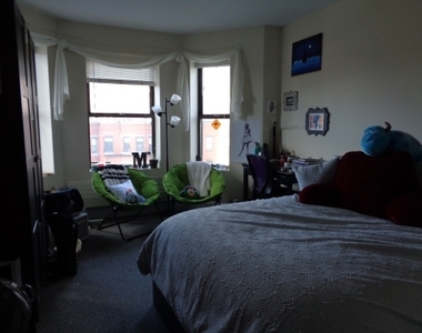 825 Beacon St - Photo Thumbnail 0