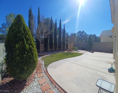 916 Siena Hills Lane - Photo Thumbnail 27